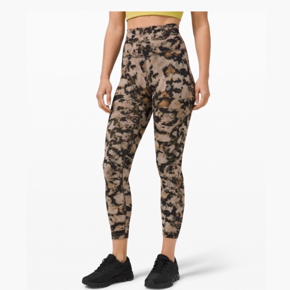 Lululemon Wunder Train - High Rise
